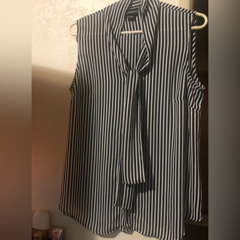 Liz Claiborne Blk/Wht striped blouse w/tie.